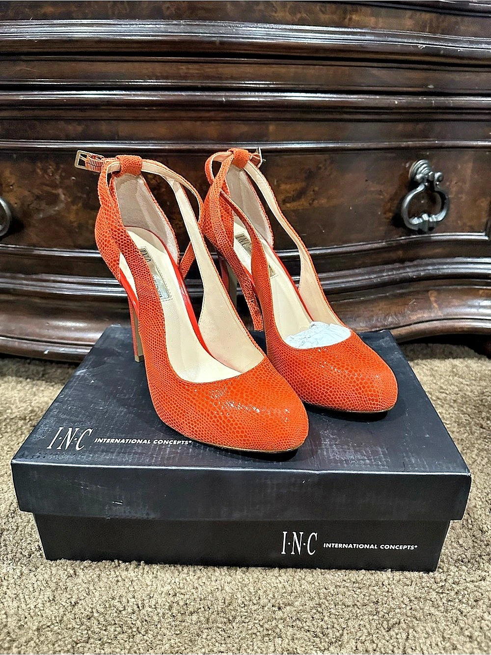 INC International Concepts Lucey Ankle Strap Pumps Orange US 7.5